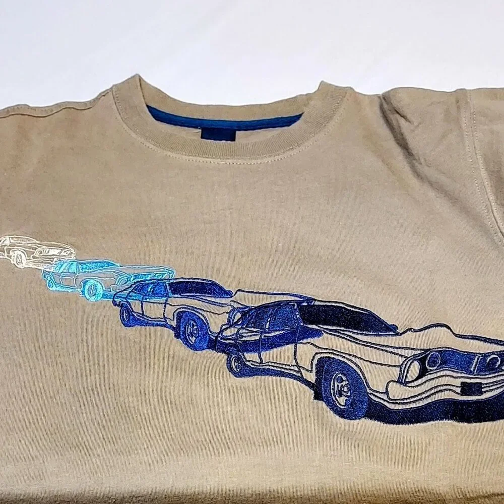 Gap Short Sleeve T Shirt Camel and Blue 1977- 1979 Pontiac Firebird Trans Am L10